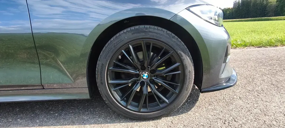 Gebraucht BMW 320 Sport Line 190 PS (139 kW) 2021 Grau Kombi