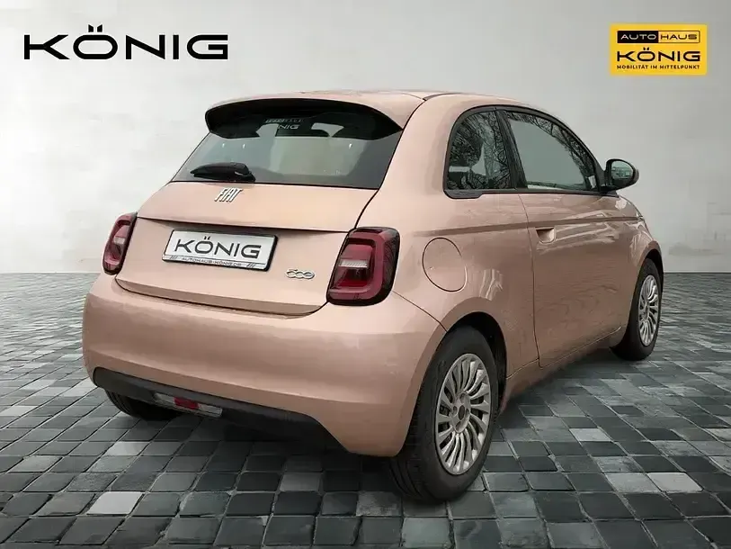 Second-hand Fiat 500e 86 kW (118 CP) 2023 Auriu Hatchback
