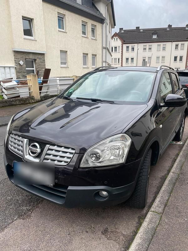 Schwarz Gebraucht 2010 Nissan Qashqai SUV | 6.250 € - Bild 1/4