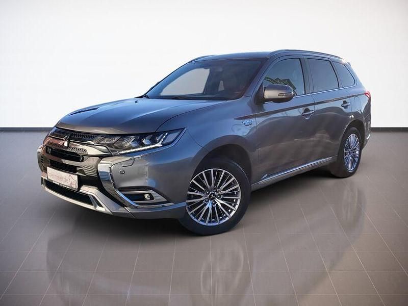 Gebraucht Mitsubishi Outlander P-HEV Edition 224 PS (164 kW) 2018 Platinumgrau SUV