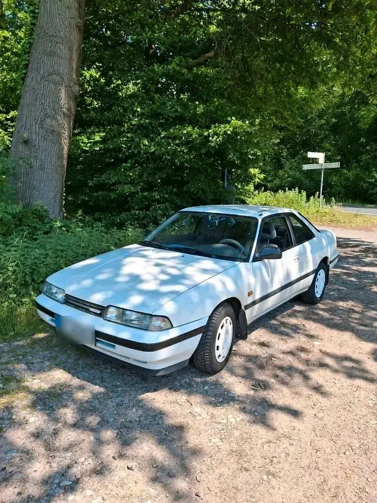 Gebraucht Mazda 626 115 PS (84 kW) 1988 Weiß Coupé