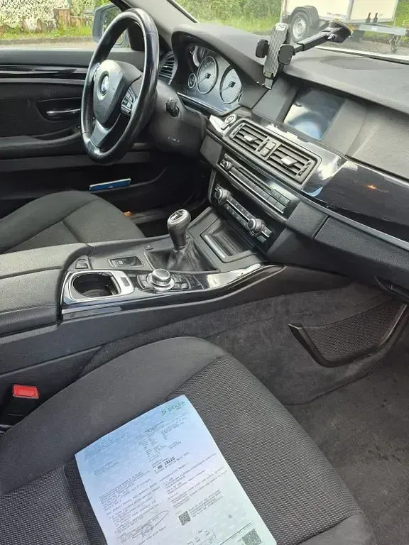 Gebraucht BMW 520 184 PS (135 kW) 2011 Weiß Kombi