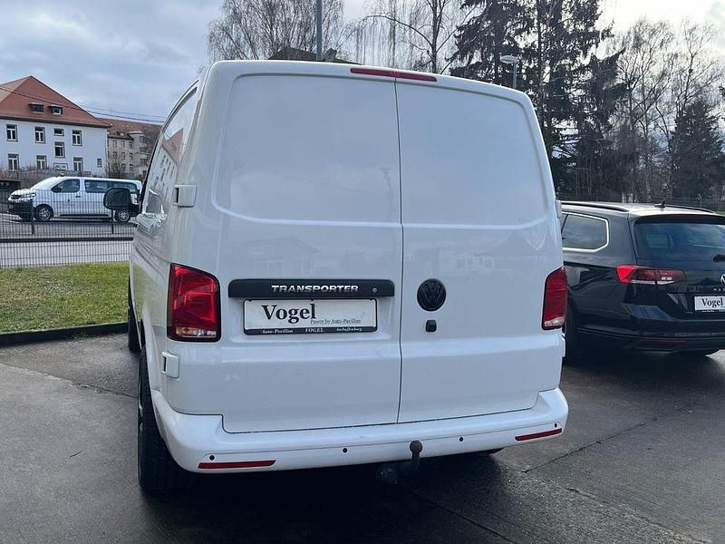 Gebraucht VW Transporter 150 PS (110 kW) 2020 Weiß Van
