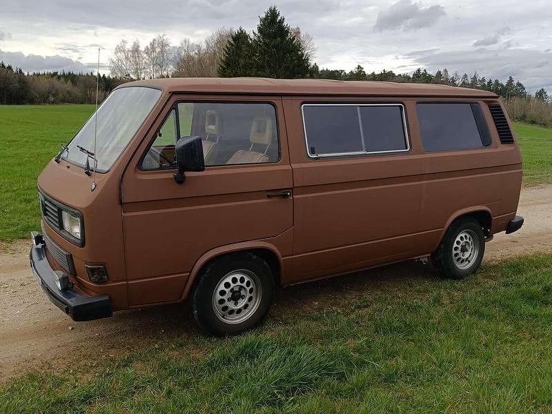 Gebraucht VW Transporter 92 PS (67 kW) 1989 Braun Van