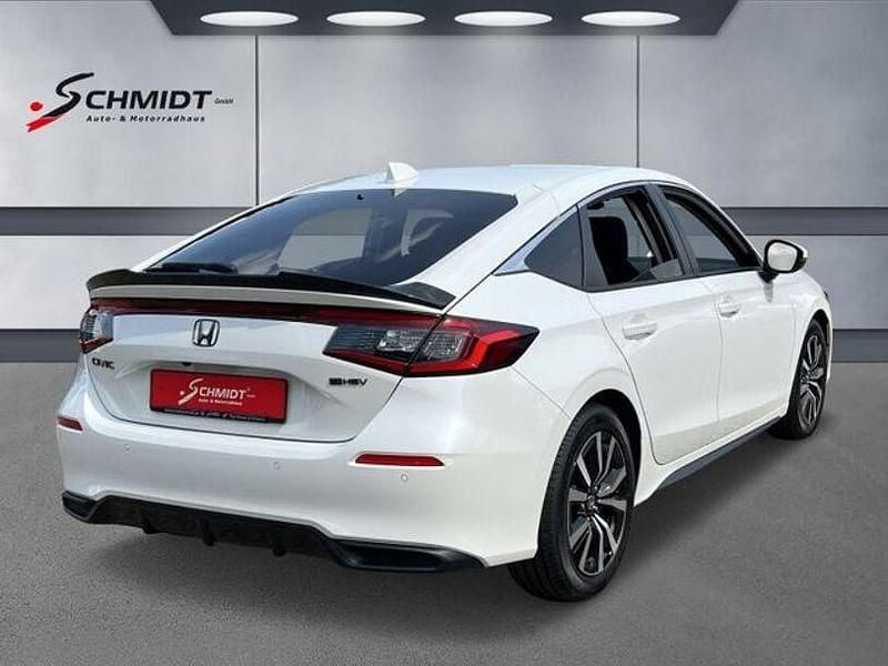 Occasion Honda Civic Elegance 184 ch (135 kW) 2024 Blanc Berline