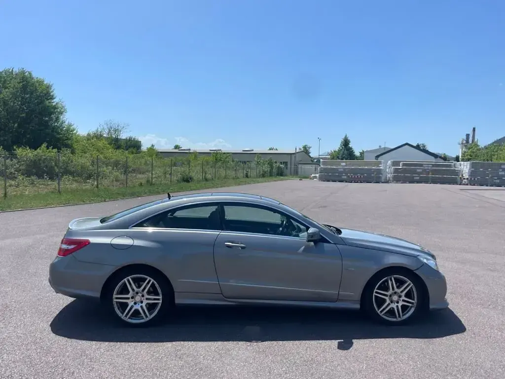 Brugt Mercedes E350 AMG line 231 HK (169 kW) 2011 Sølv Coupe