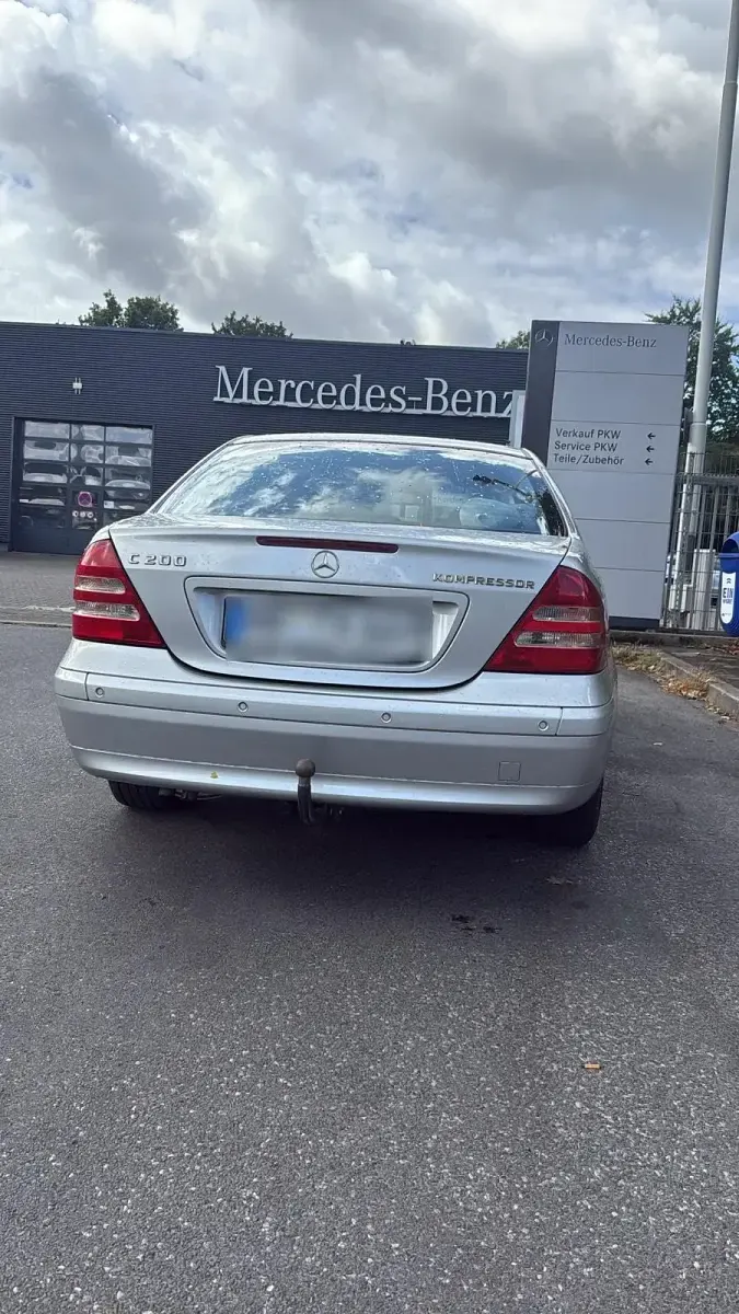 Gebraucht Mercedes C200 163 PS (119 kW) 2004 Limousine