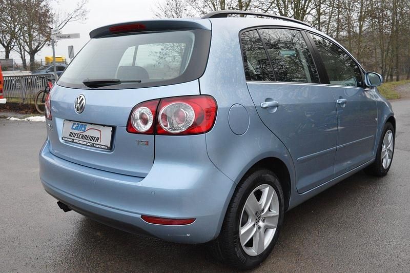 Gebraucht VW Golf VI Comfortline 122 PS (89 kW) 2010 Blau Kleinwagen