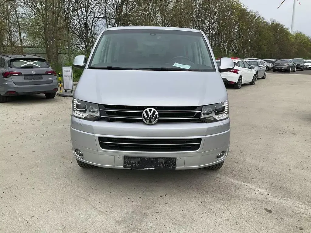 Gebraucht VW Multivan Highline 179 PS (131 kW) 2014 Grau Van / Kleinbus
