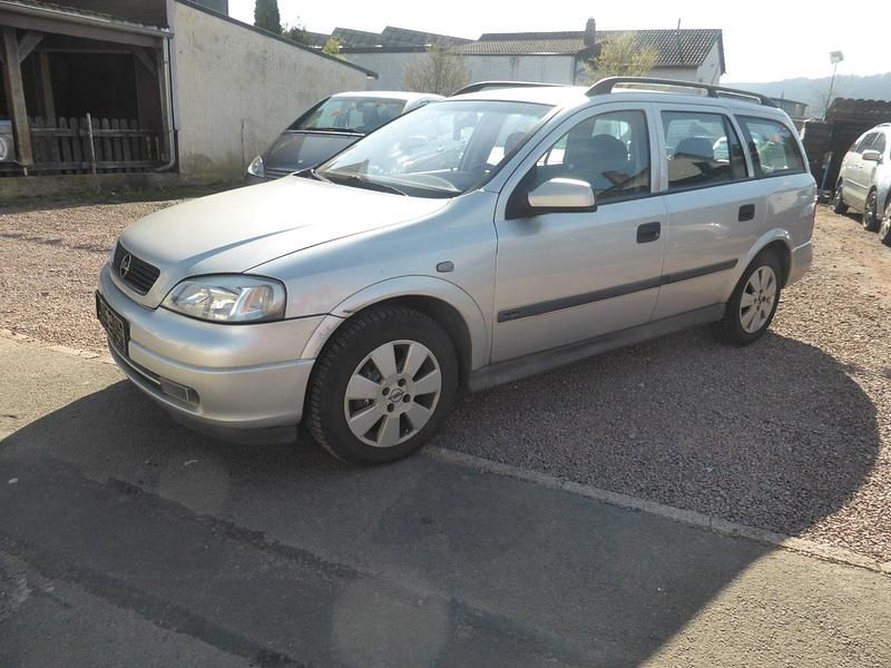 Gebraucht Opel Astra Elegance 120 PS (88 kW) 2002 Silber Kombi