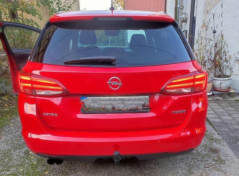 Gebraucht Opel Astra Edition 150 PS (110 kW) 2017 Kombi