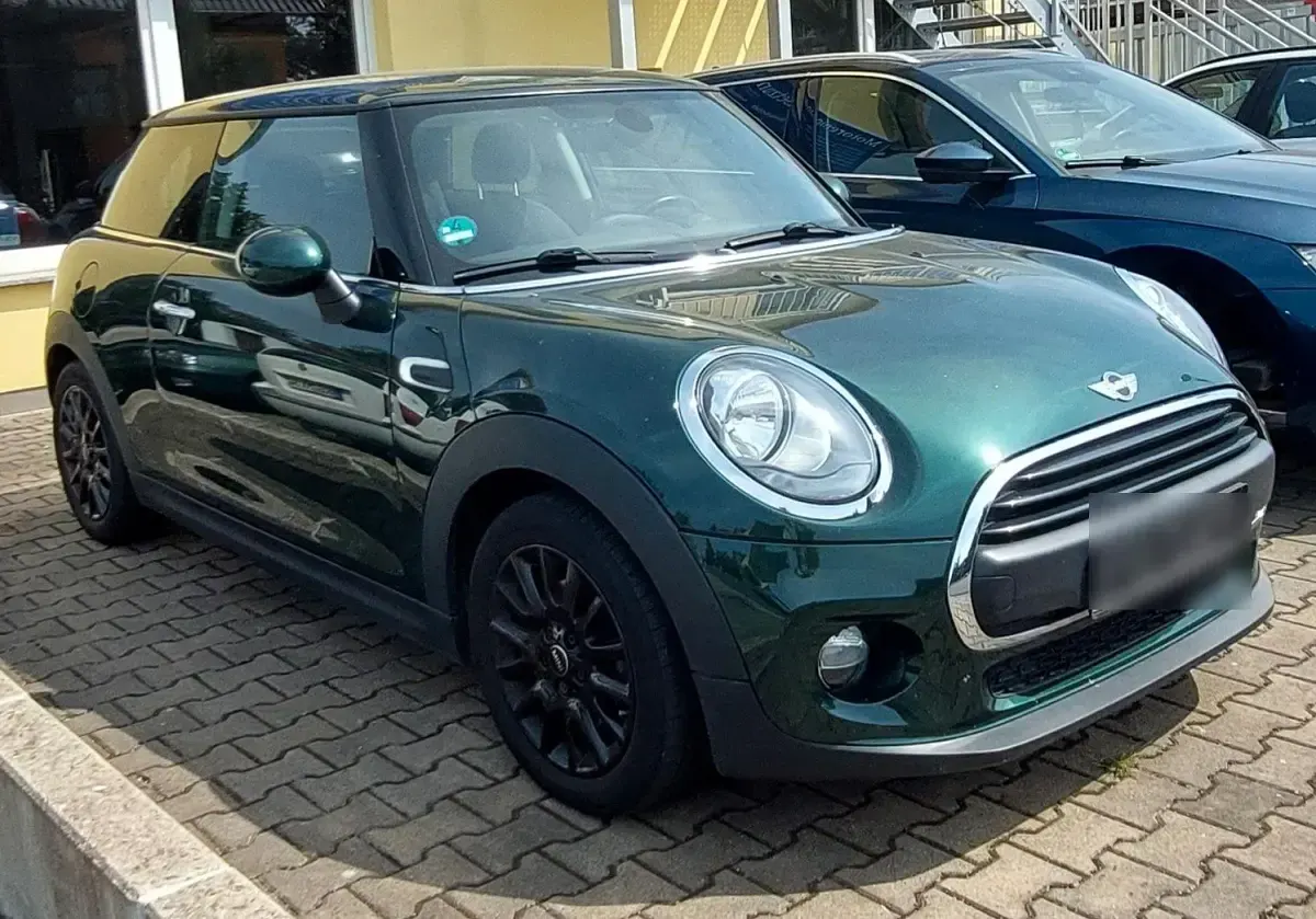 Usado Mini ONE 102 HP (75 kW) 2017 Verde Citadino