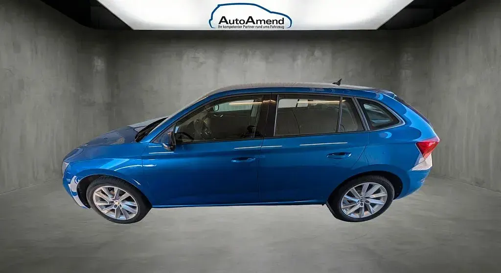 Gebraucht Skoda Scala Style 150 PS (110 kW) 2023 Raceblau metallic Kleinwagen