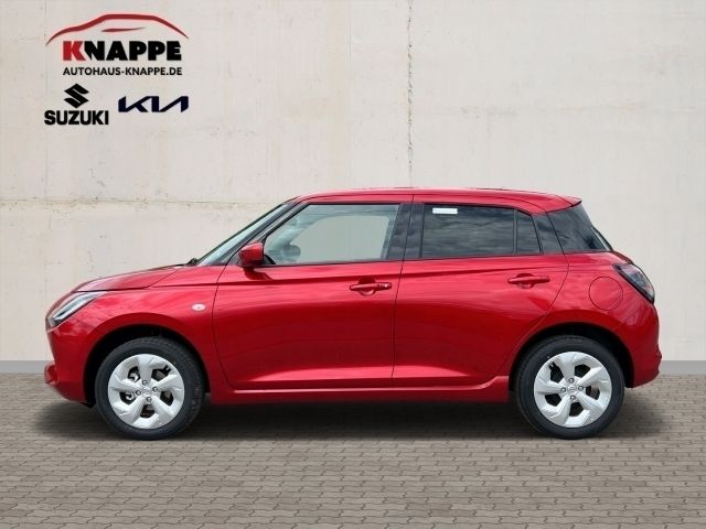Gebraucht Suzuki Swift Comfort 83 PS (61 kW) 2024 Rot Kleinwagen