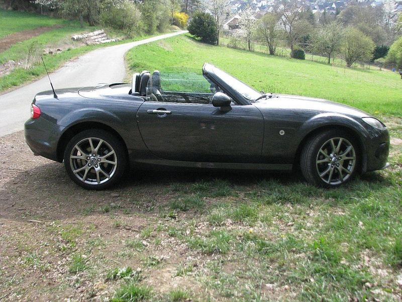 Gebraucht Mazda MX5 Kenko 126 PS (92 kW) 2013 Grau Cabrio