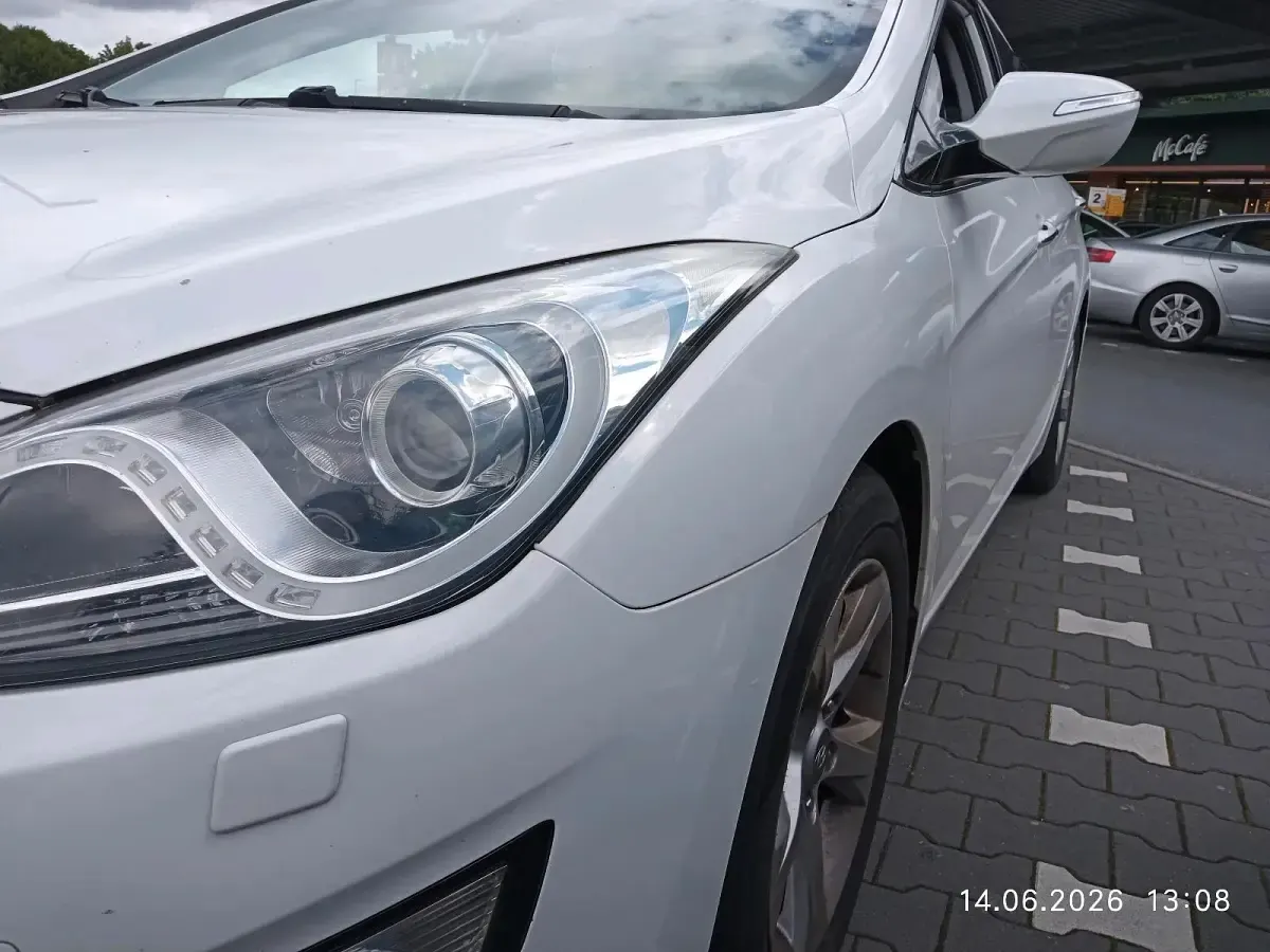 Gebraucht Hyundai i40 136 PS (100 kW) 2014 Weiß Kombi