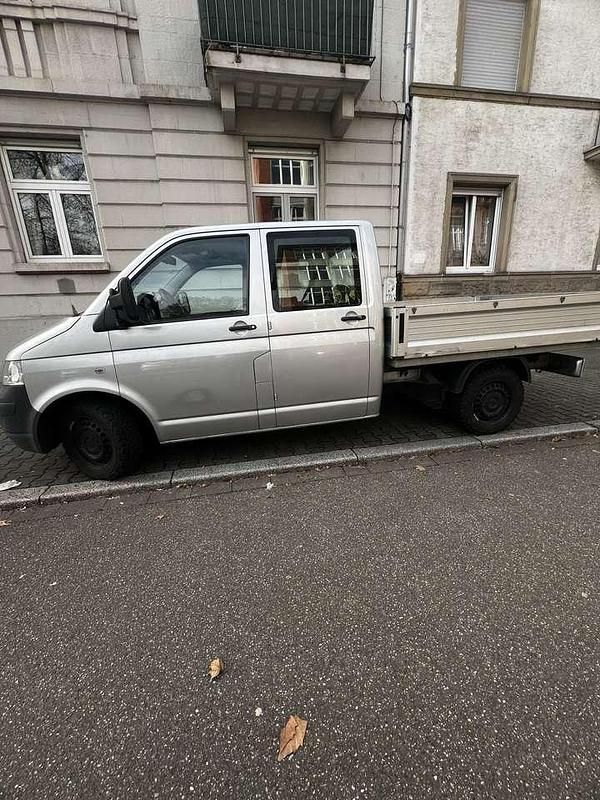 Gebraucht VW T5 102 PS (75 kW) 2007 Grau Van