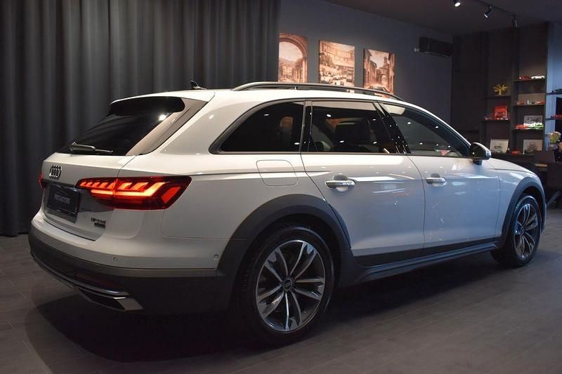 Gebraucht Audi A4 Allroad Sport 265 PS (194 kW) 2022 Weiß Kombi