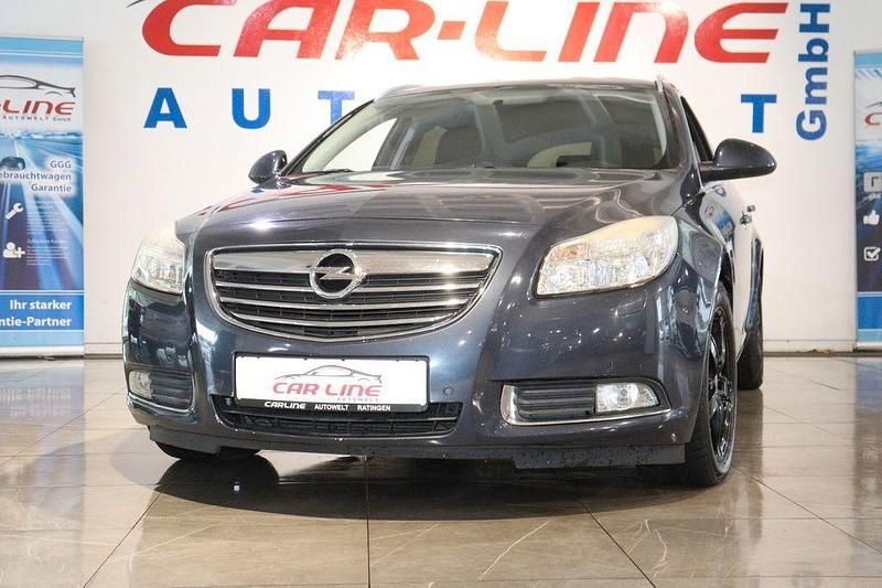 Blau Gebraucht 2009 Opel Insignia Edition Kombi | 7.999 € - Bild 1/4