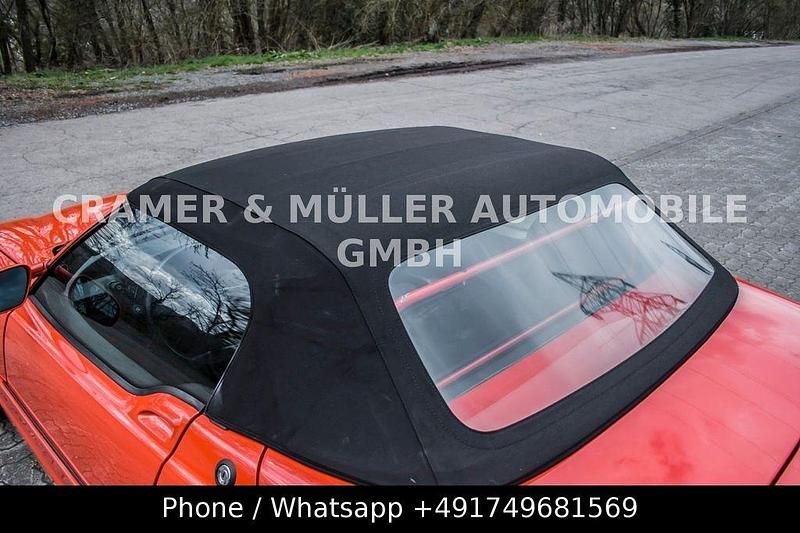 Gebraucht BMW Z1 204 PS (150 kW) 1990 Rot Cabrio