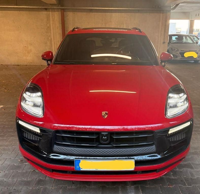 Rot Gebraucht 2023 Porsche Macan GTS SUV | 80.000 € (Superpreis) - Bild 1/4