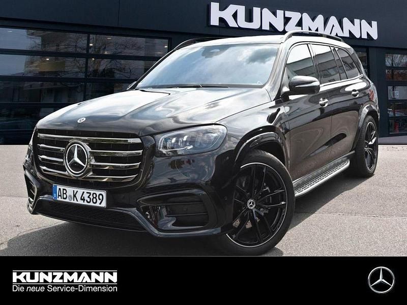 Obsidianschwarz metallic Gebraucht 2025 Mercedes GLS450 AMG SUV | 123.990 € (Teuer) - Bild 1/4