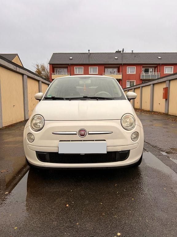 Weiß Gebraucht 2009 Fiat 500 Pop Kleinwagen | 3.999 € (Guter Preis) - Bild 1/4