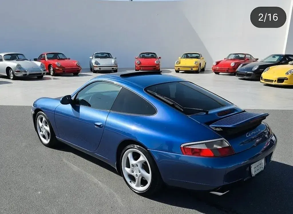 Gebraucht Porsche 911 Carrera 4 300 PS (220 kW) 2000 Blau Coupé