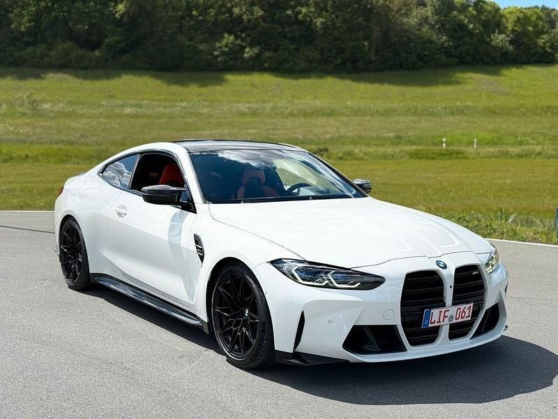 Weiß Gebraucht 2021 BMW M4 Performance Coupé | 65.000 € (Superpreis) - Bild 1/4