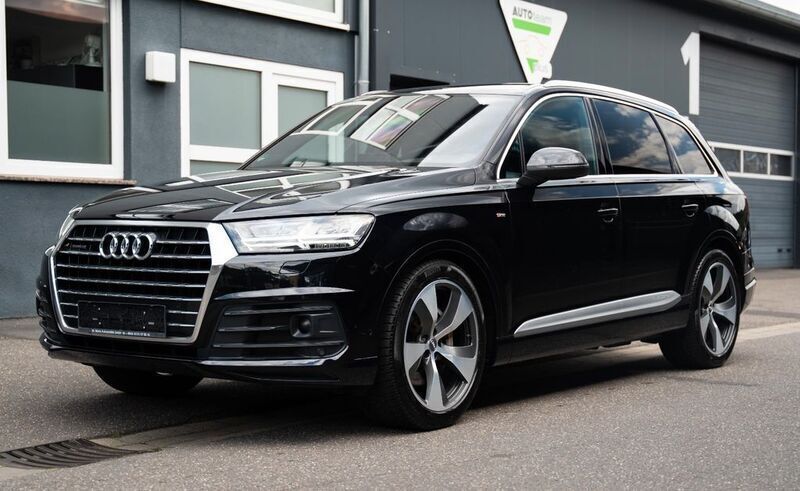 Schwarz Gebraucht 2015 Audi Q7 Ambiente SUV | 39.990 € - Bild 1/4