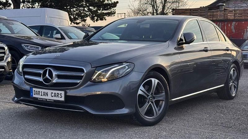 Gebraucht Mercedes E200 Avantgarde 184 PS (135 kW) 2018 Grau Limousine