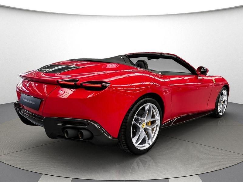 Nouă Ferrari Roma 620 CP (456 kW) 2025 Roșu Berlinǎ