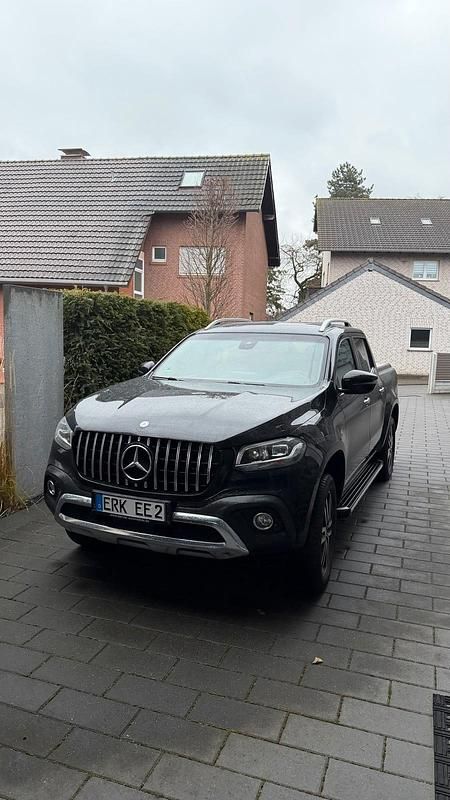 Gebraucht Mercedes X250 Edition 190 PS (139 kW) 2018 Schwarz Abholung
