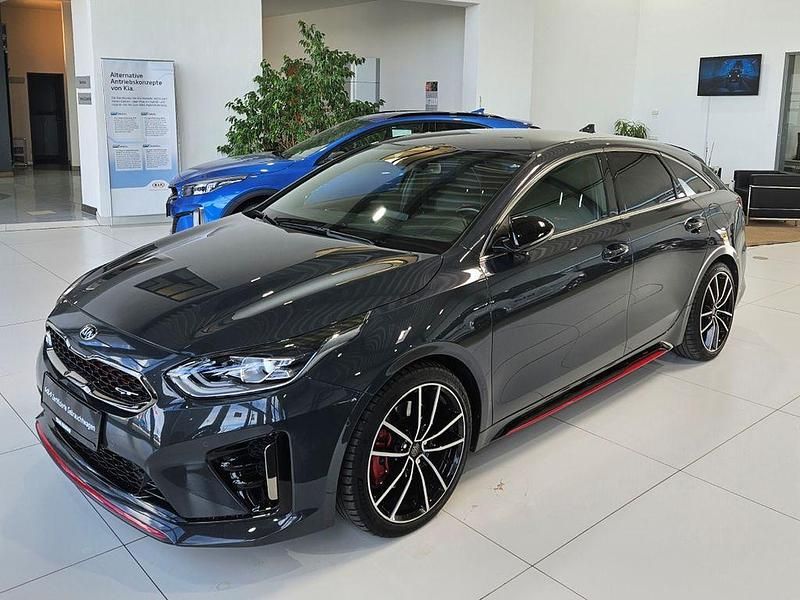 Schwarz Gebraucht 2020 Kia ProCeed GT Kleinwagen | 23.990 € (Fairer Preis) - Bild 1/4