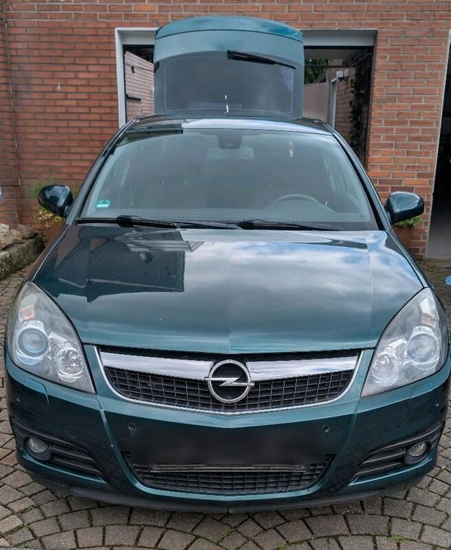 Grün Gebraucht 2006 Opel Vectra GTS Coupé | 2.100 € - Bild 1/4