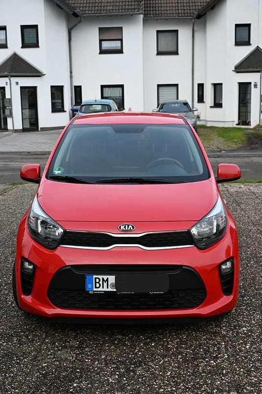 Rot Gebraucht 2020 Kia Picanto DREAM-TEAM Edition Kleinwagen | 10.500 € (Fairer Preis) - Bild 1/4