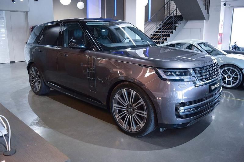 Grau Gebraucht 2023 Land Rover Range Rover HSE SUV | 126.900 € - Bild 1/4