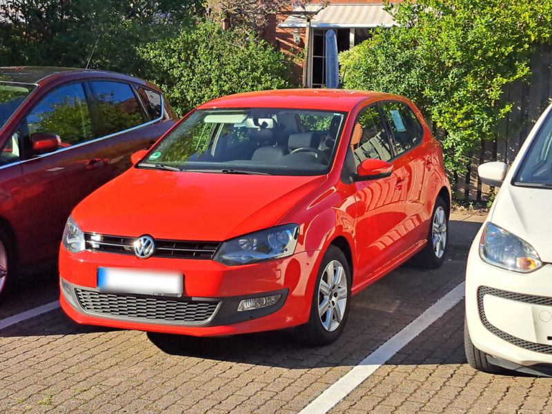 Rot Gebraucht 2012 VW Polo Highline Kleinwagen | 7.890 € (Etwas zu teuer) - Bild 1/4