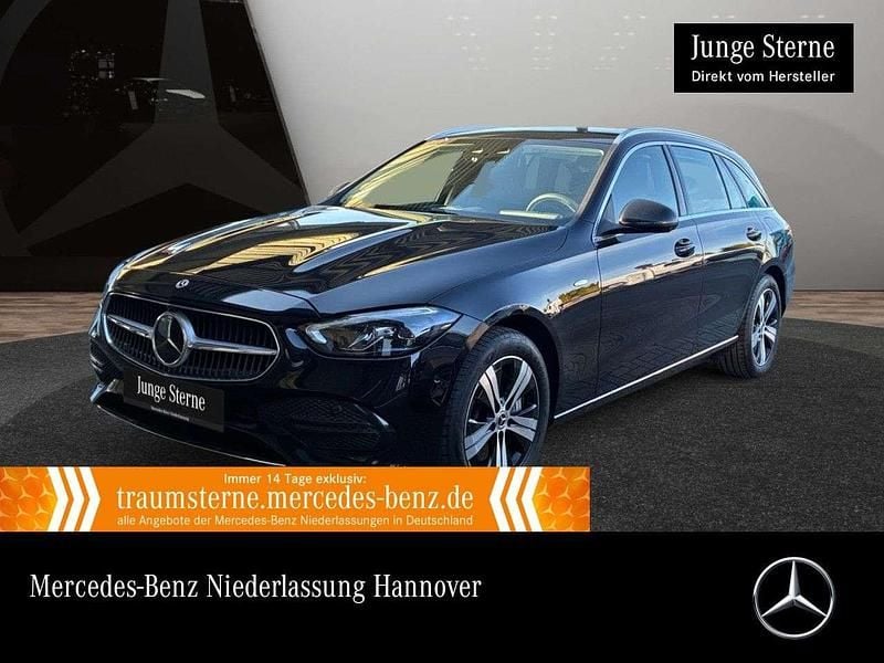 Gebraucht Mercedes C300e Avantgarde 204 PS (150 kW) 2025 Schwarz Limousine