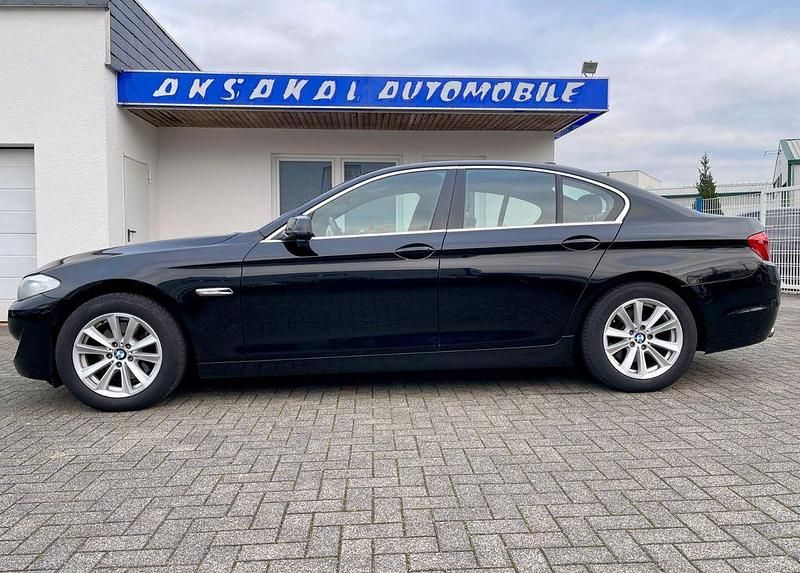 Schwarz Gebraucht 2010 BMW 520 Performance Limousine | 6.800 € (Guter Preis) - Bild 1/4