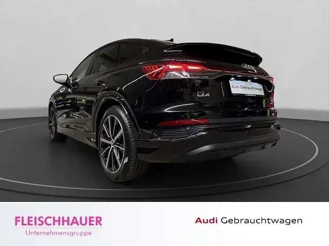 Gebraucht Audi Q4 Sportback e-tron S-Line 150 kW (204 PS) 2023 Schwarz SUV