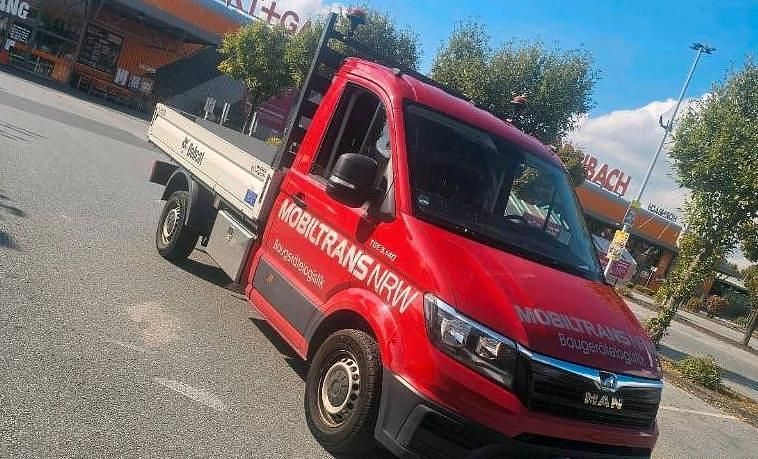 Rot Gebraucht 2019 MAN TGE Van | 15.999 € - Bild 1/4