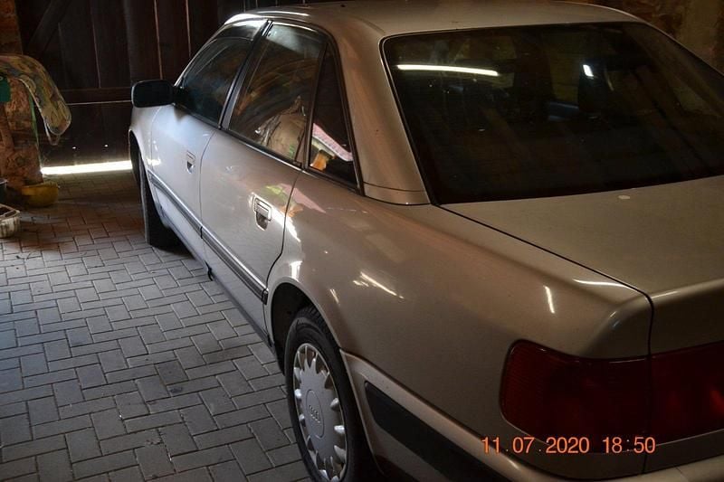 Second-hand Audi 100 100 CP (73 kW) 1993 Argintiu Berlinǎ