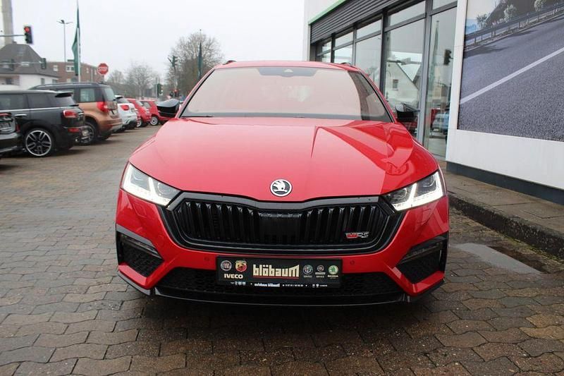 Gebraucht Skoda Octavia First Edition 245 PS (180 kW) 2021 Rot Kombi