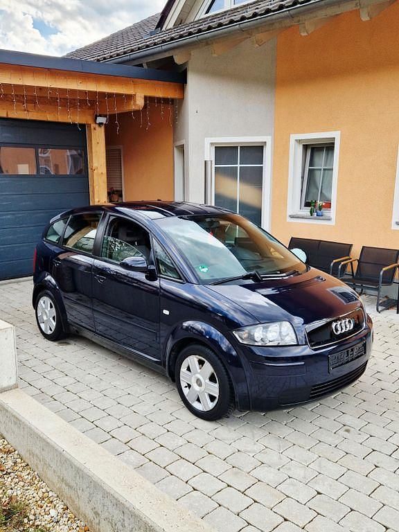 Second-hand Audi A2 75 CP (55 kW) 2001 Albastru Hatchback