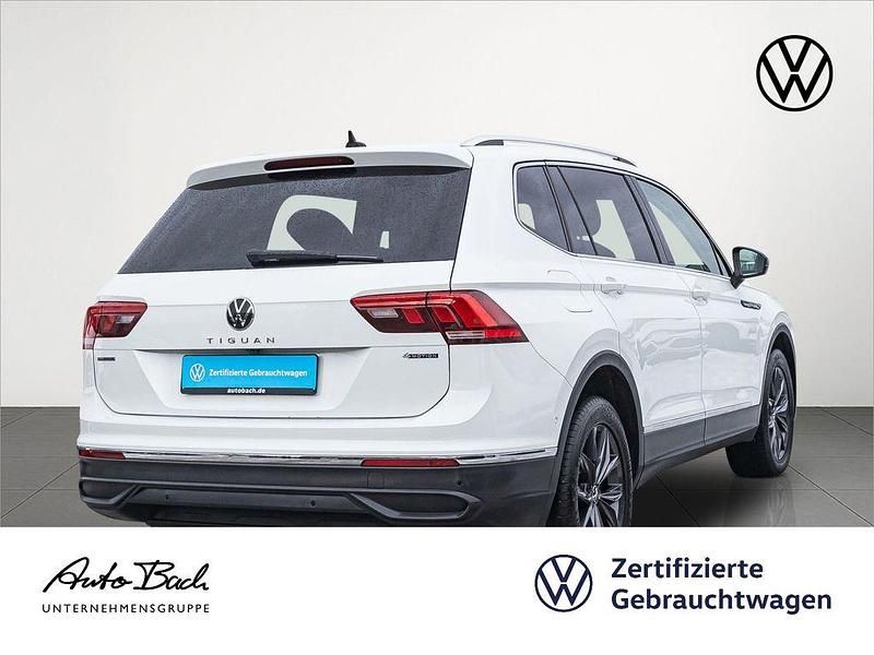 Gebraucht VW Tiguan Allspace Life 200 PS (147 kW) 2022 Weiß SUV