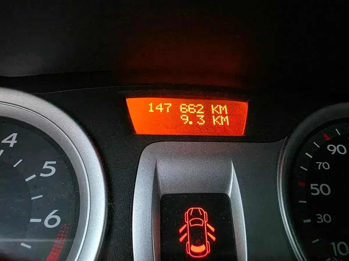 Gebraucht Renault Clio 88 PS (64 kW) 2005 Grau Kleinwagen