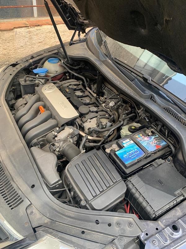 Gebraucht VW Eos 160 PS (117 kW) 2006 Blau Cabrio