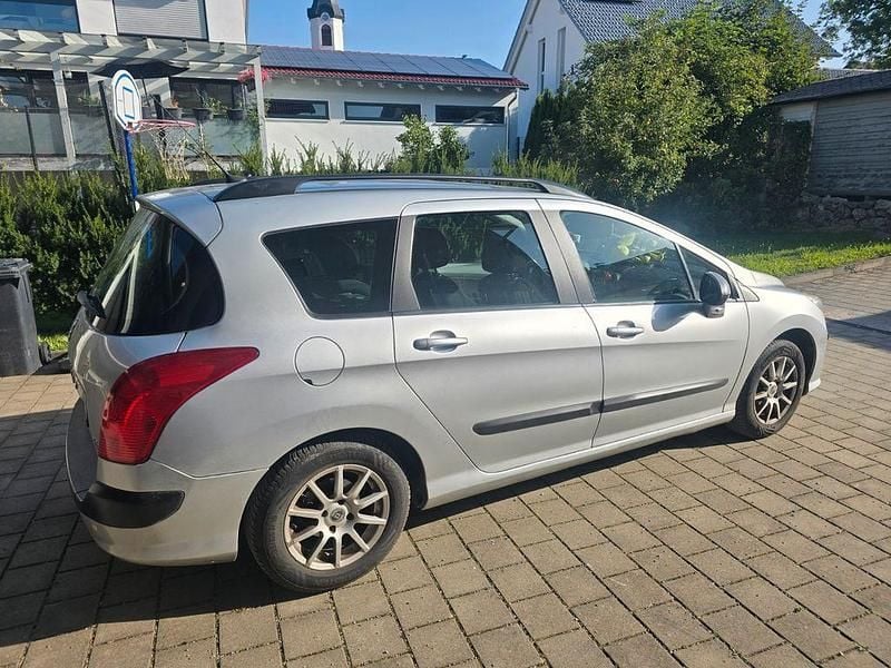 Silber Gebraucht 2010 Peugeot 308 Premium Kombi | 3.000 € (Fairer Preis) - Bild 1/4