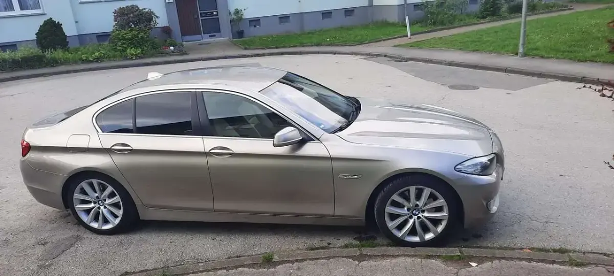 Gebraucht BMW 528 258 PS (189 kW) 2010 Limousine